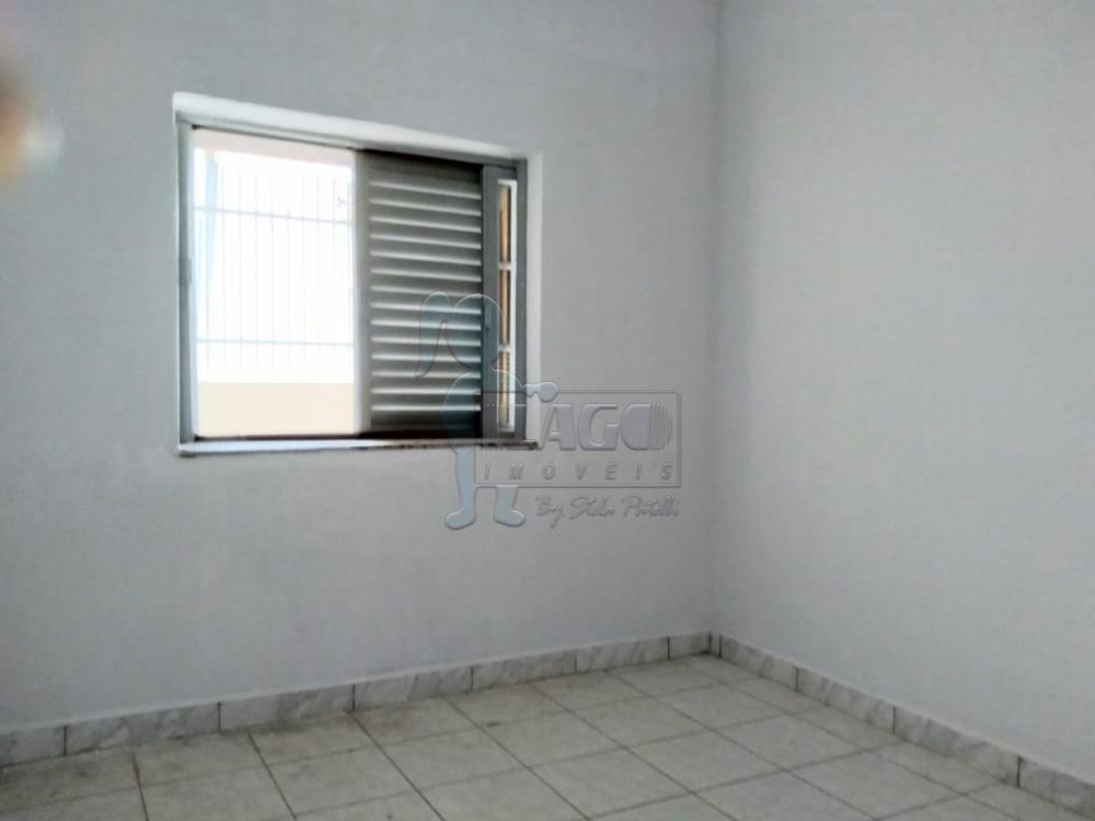 Alugar Casa / Padrão em Ribeirão Preto R$ 1.080,00 - Foto 6