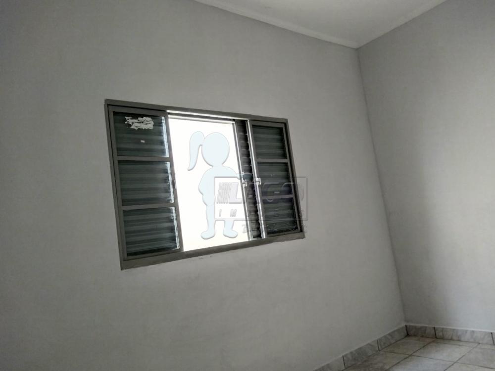 Alugar Casa / Padrão em Ribeirão Preto R$ 1.080,00 - Foto 10