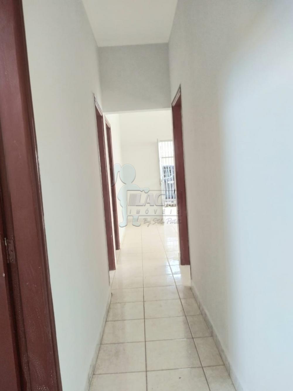 Alugar Casa / Padrão em Ribeirão Preto R$ 1.080,00 - Foto 11