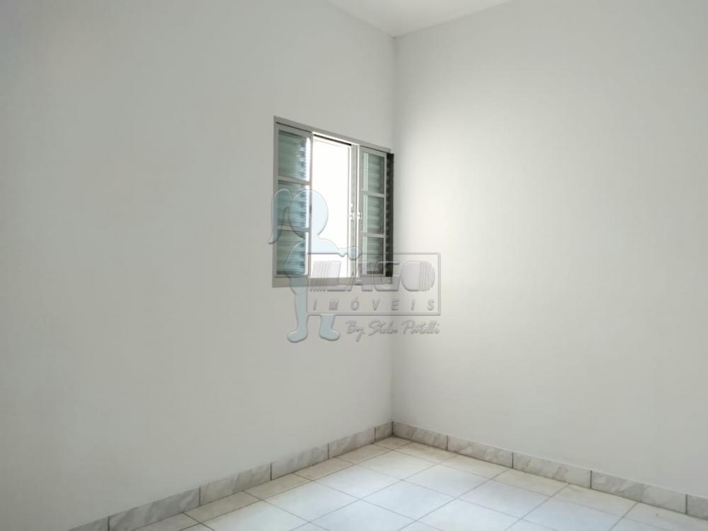 Alugar Casa / Padrão em Ribeirão Preto R$ 1.080,00 - Foto 9