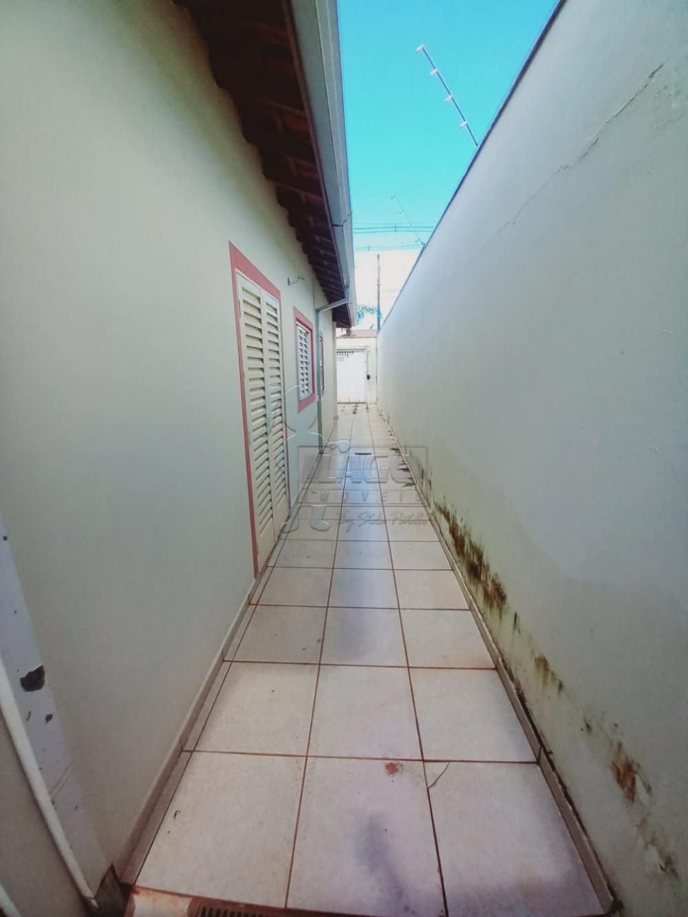Alugar Casa / Padrão em Ribeirão Preto R$ 1.750,00 - Foto 17
