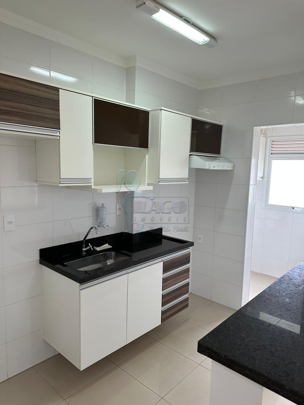 Alugar Apartamento / Padrão em Ribeirão Preto R$ 1.700,00 - Foto 2