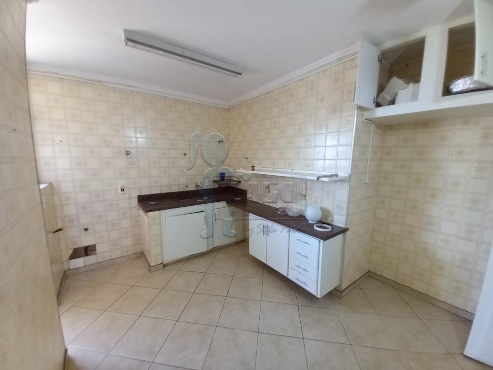 Alugar Apartamento / Padrão em Ribeirão Preto R$ 1.600,00 - Foto 4