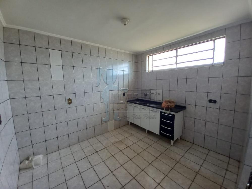 Alugar Apartamento / Padrão em Ribeirão Preto R$ 1.100,00 - Foto 5