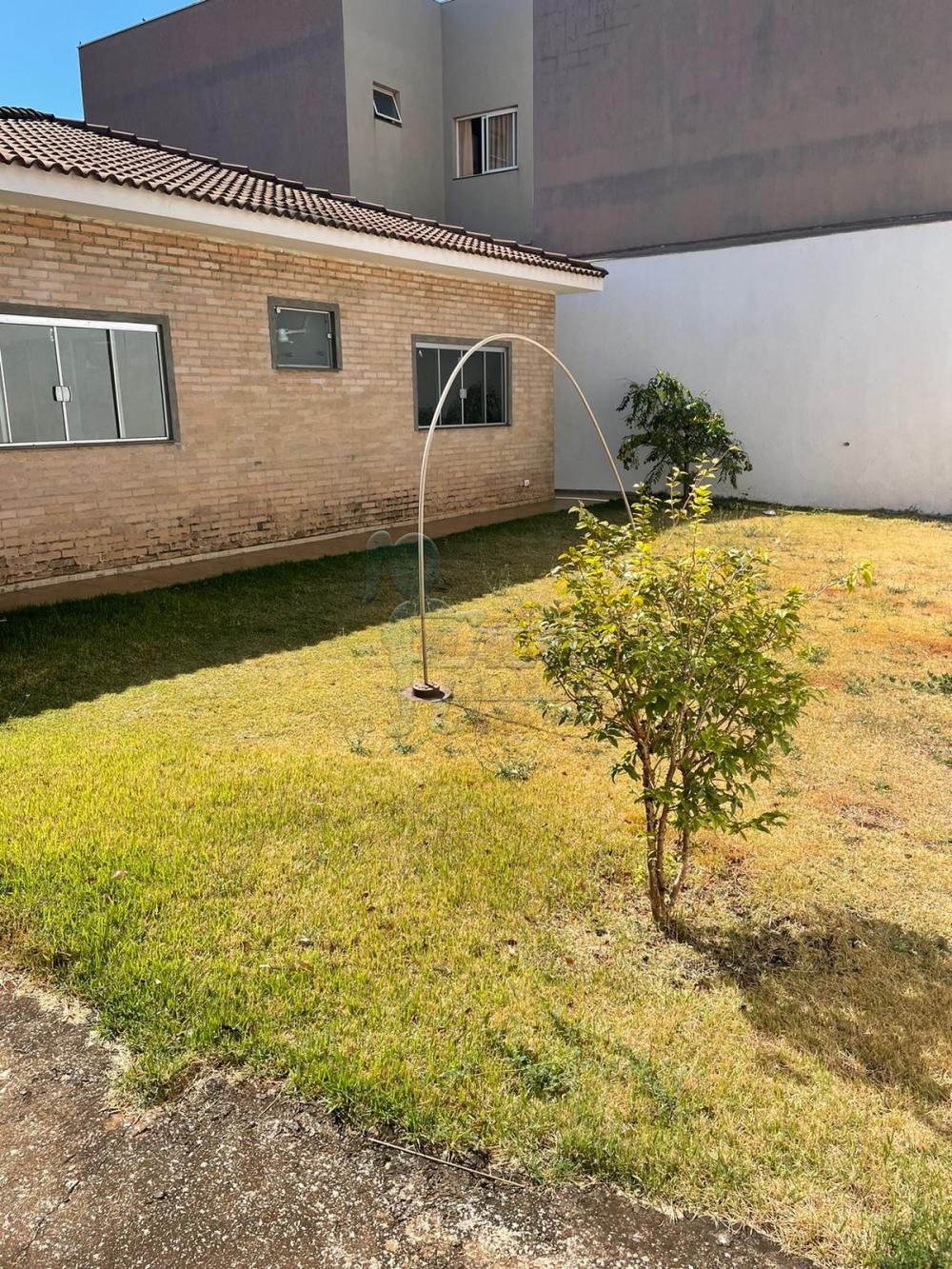 Comprar Casa / Padrão em Brodowski R$ 680.000,00 - Foto 22