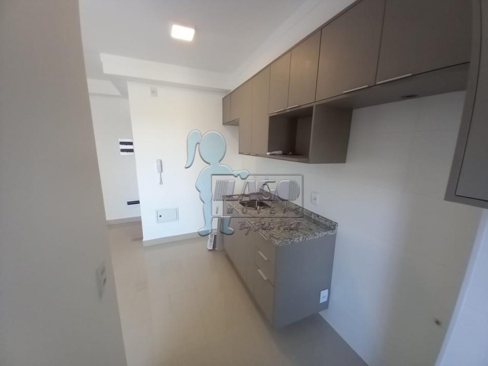 Alugar Apartamento / Padrão em Ribeirão Preto R$ 2.400,00 - Foto 4