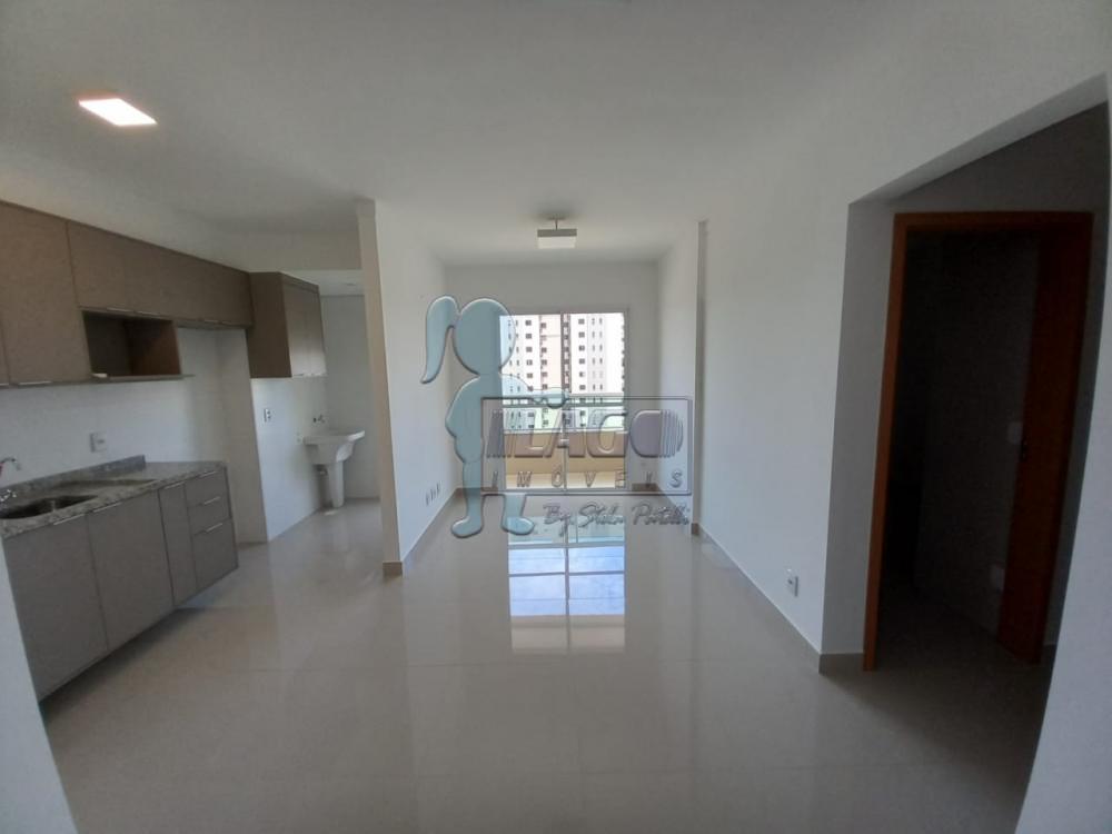 Alugar Apartamento / Padrão em Ribeirão Preto R$ 2.400,00 - Foto 1