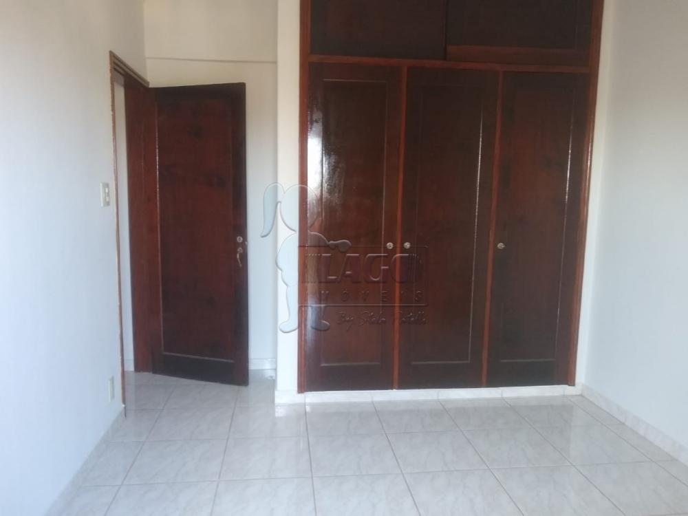 Alugar Apartamento / Padrão em Ribeirão Preto R$ 955,00 - Foto 3