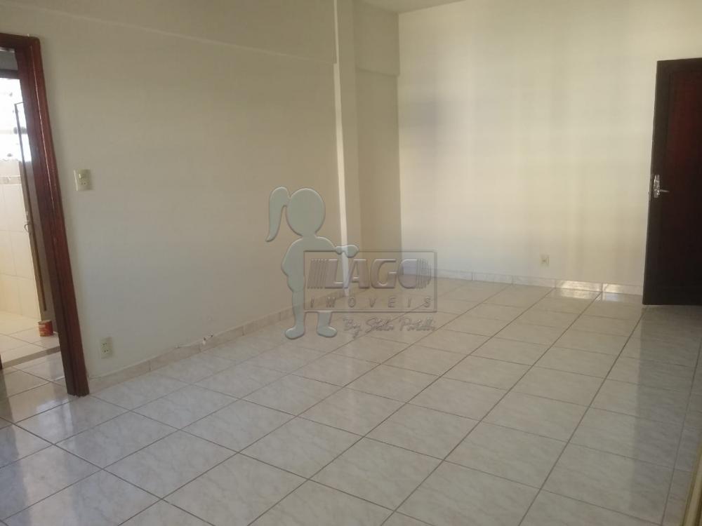 Alugar Apartamento / Padrão em Ribeirão Preto R$ 955,00 - Foto 1