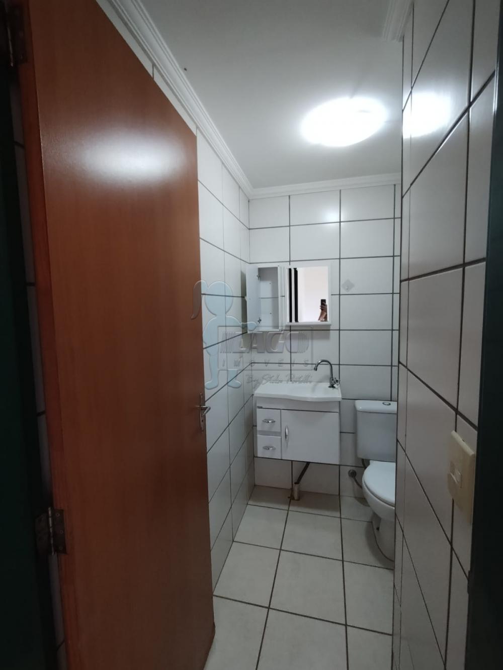 Alugar Apartamentos / Padrão em Ribeirão Preto R$ 750,00 - Foto 5