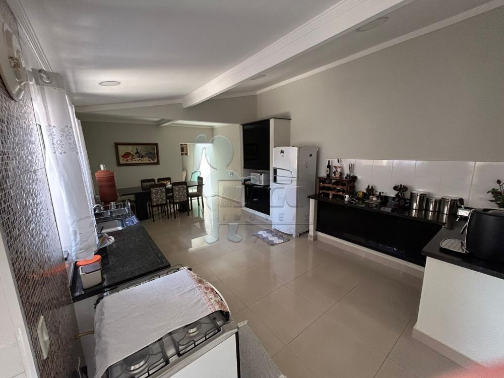 Comprar Casa / Padrão em Ribeirão Preto R$ 400.000,00 - Foto 3