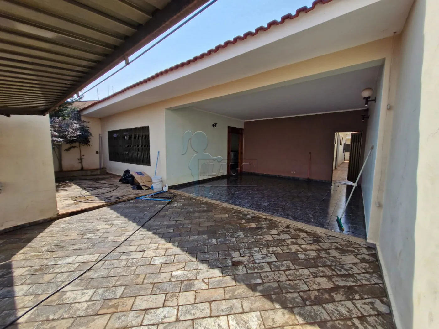 Comprar Casa / Padrão em Ribeirão Preto R$ 555.000,00 - Foto 1