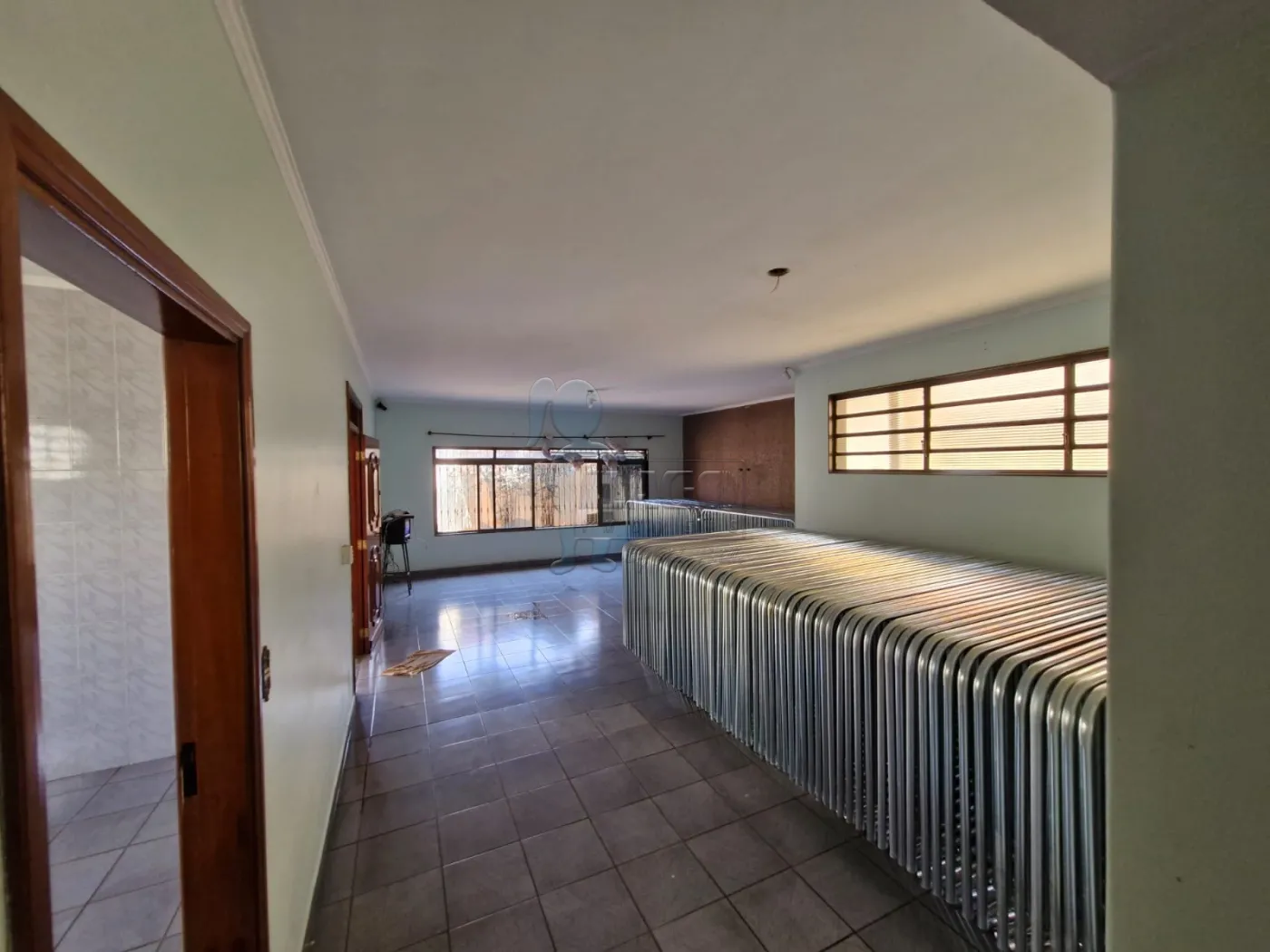 Comprar Casa / Padrão em Ribeirão Preto R$ 555.000,00 - Foto 3