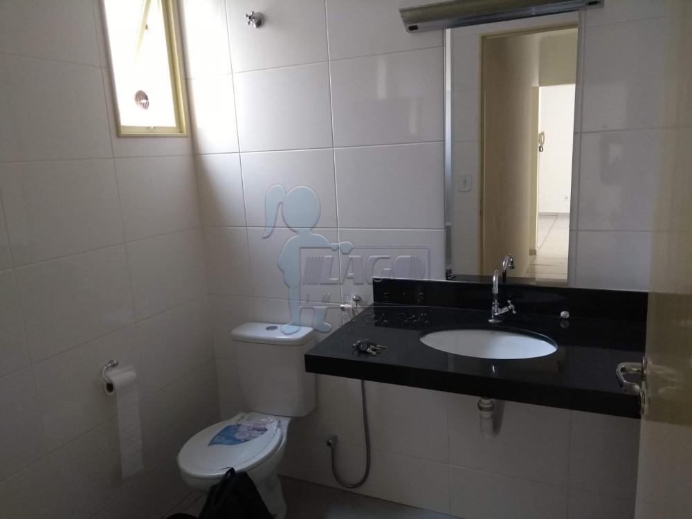 Alugar Apartamento / Padrão em Ribeirão Preto R$ 1.100,00 - Foto 5