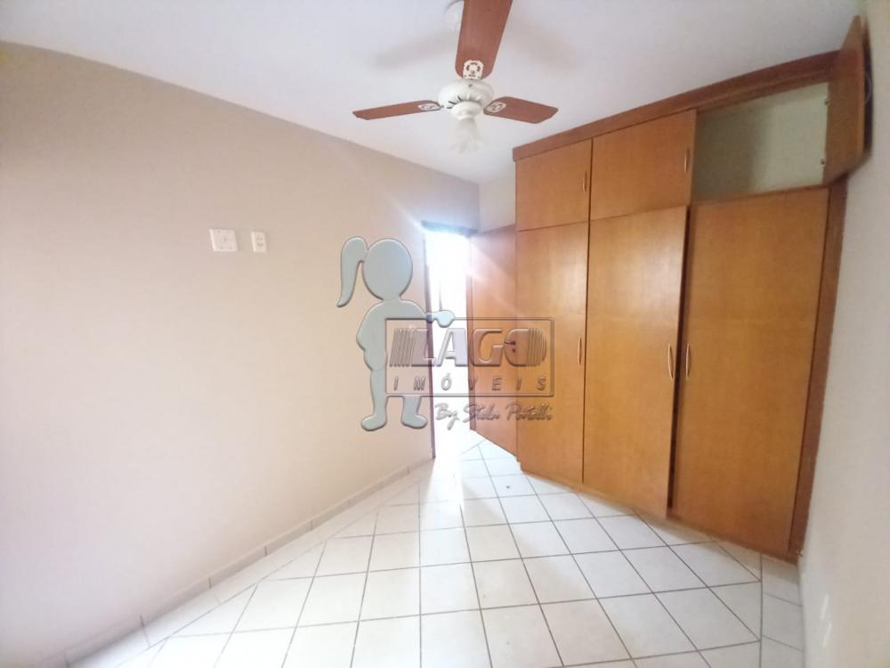 Alugar Apartamento / Padrão em Ribeirão Preto R$ 1.200,00 - Foto 4