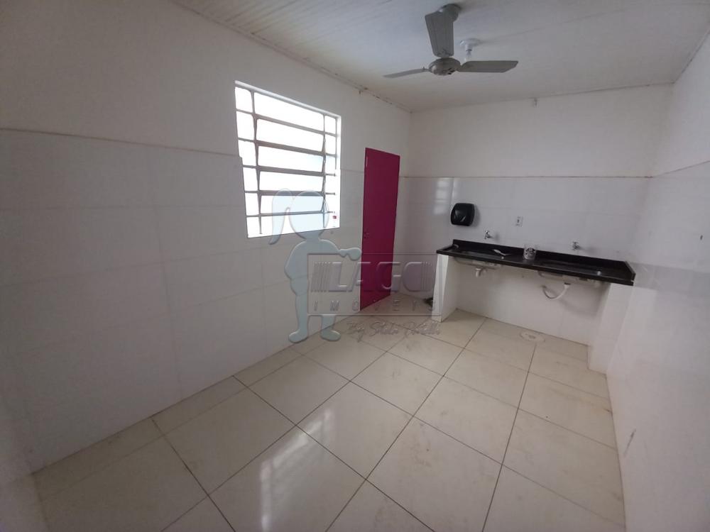 Alugar Casa / Padrão em Ribeirão Preto R$ 1.000,00 - Foto 4