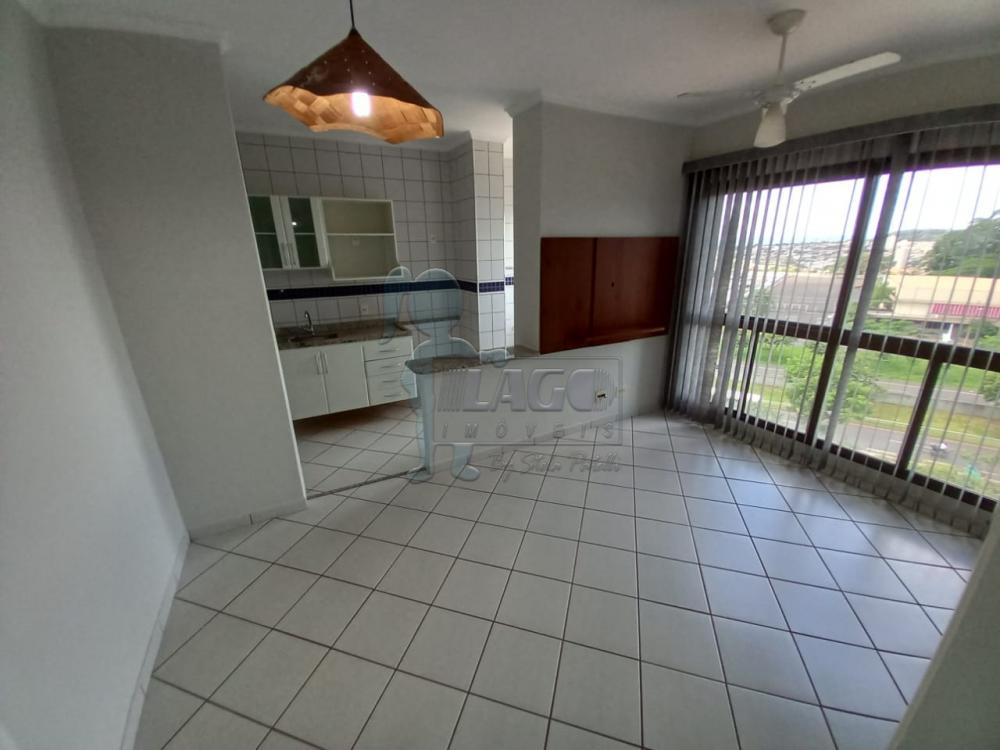 Alugar Apartamento / Padrão em Ribeirão Preto R$ 900,00 - Foto 2