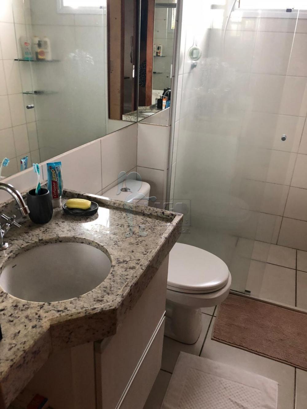 Alugar Apartamento / Padrão em Ribeirão Preto R$ 1.800,00 - Foto 5