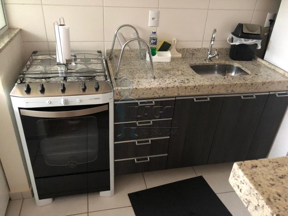 Alugar Apartamento / Padrão em Ribeirão Preto R$ 1.800,00 - Foto 6