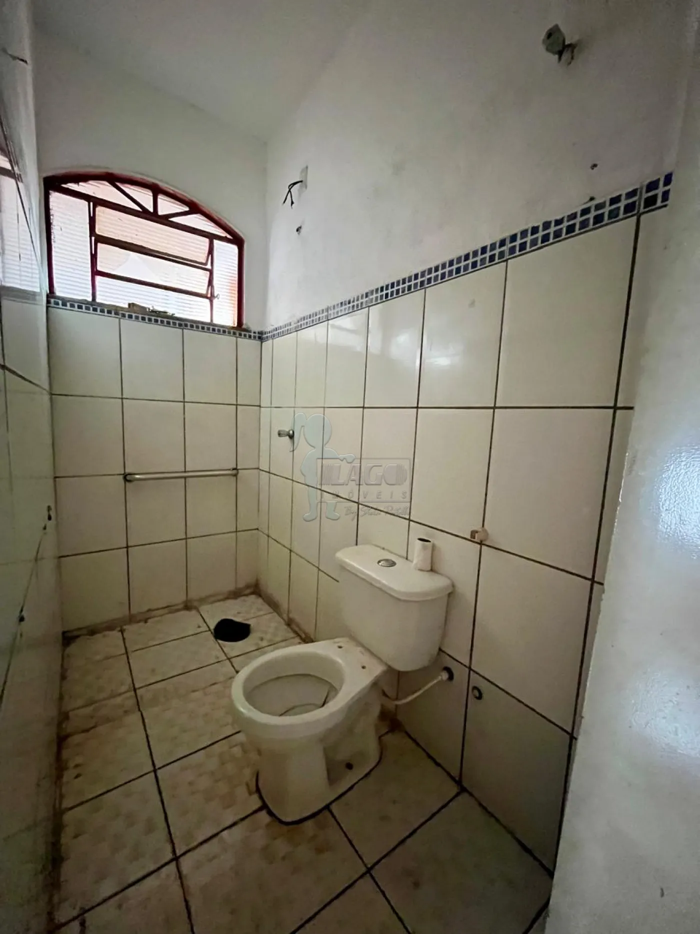 Alugar Casa / Padrão em Ribeirão Preto R$ 1.100,00 - Foto 14