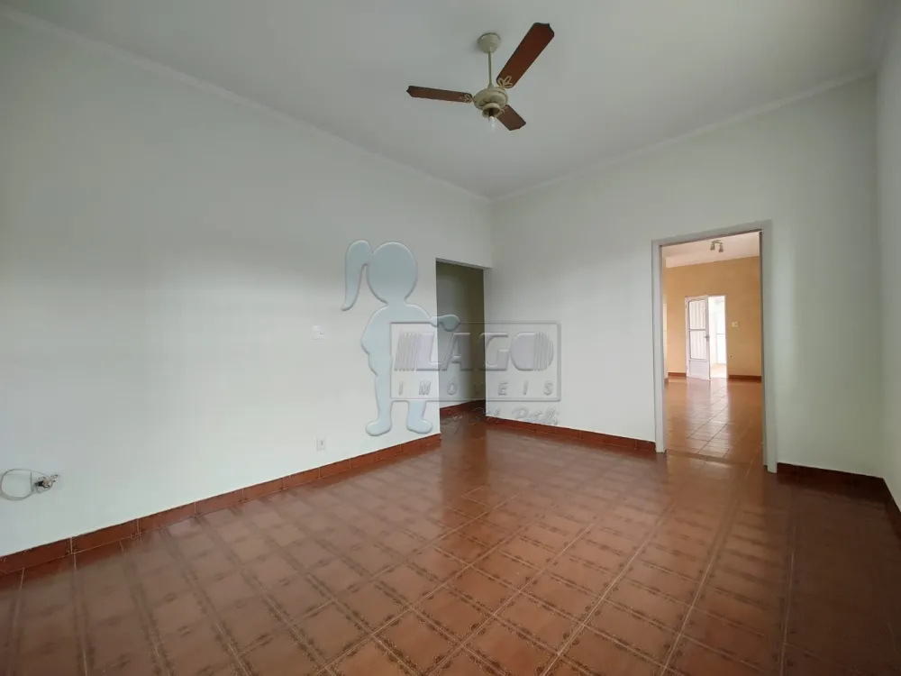 Alugar Casa / Padrão em Ribeirão Preto R$ 2.200,00 - Foto 2