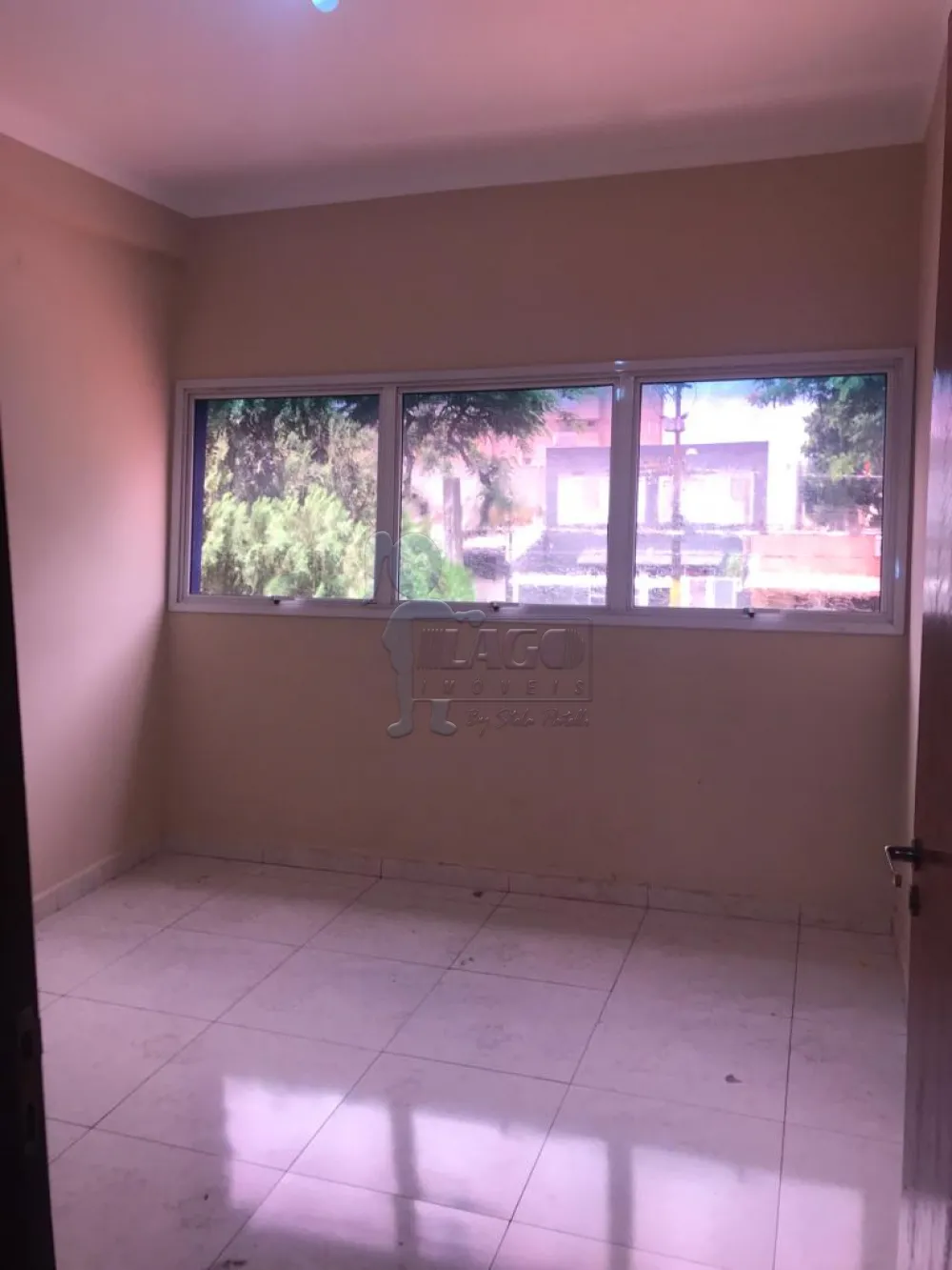 Alugar Comercial condomínio / Sala comercial em Ribeirão Preto R$ 1.000,00 - Foto 2