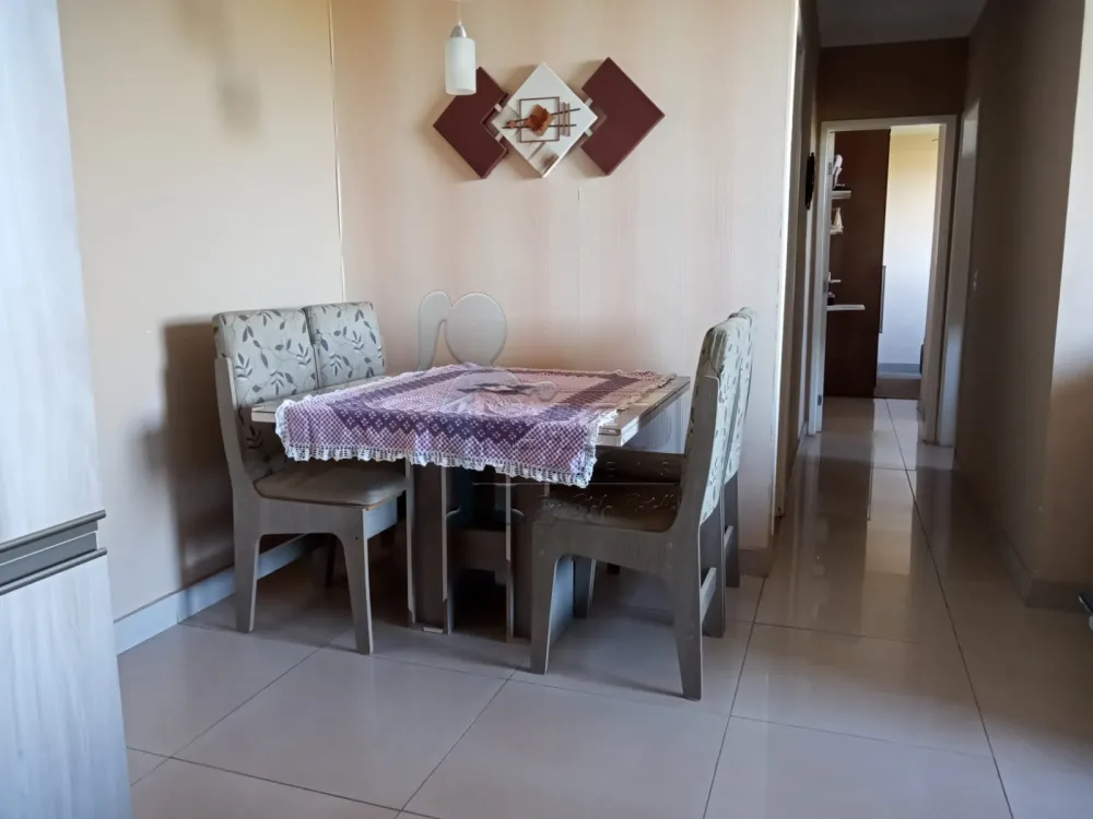 Alugar Apartamento / Padrão em Ribeirão Preto R$ 1.450,00 - Foto 2