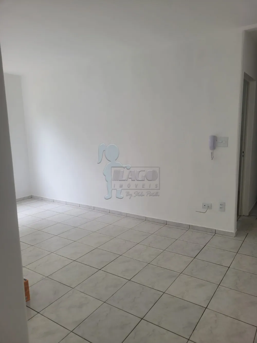 Alugar Apartamento / Padrão em Ribeirão Preto R$ 750,00 - Foto 2