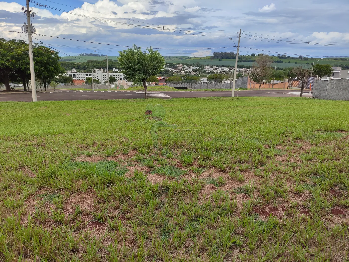 Comprar Terreno / Condomínio em Bonfim Paulista R$ 235.000,00 - Foto 3