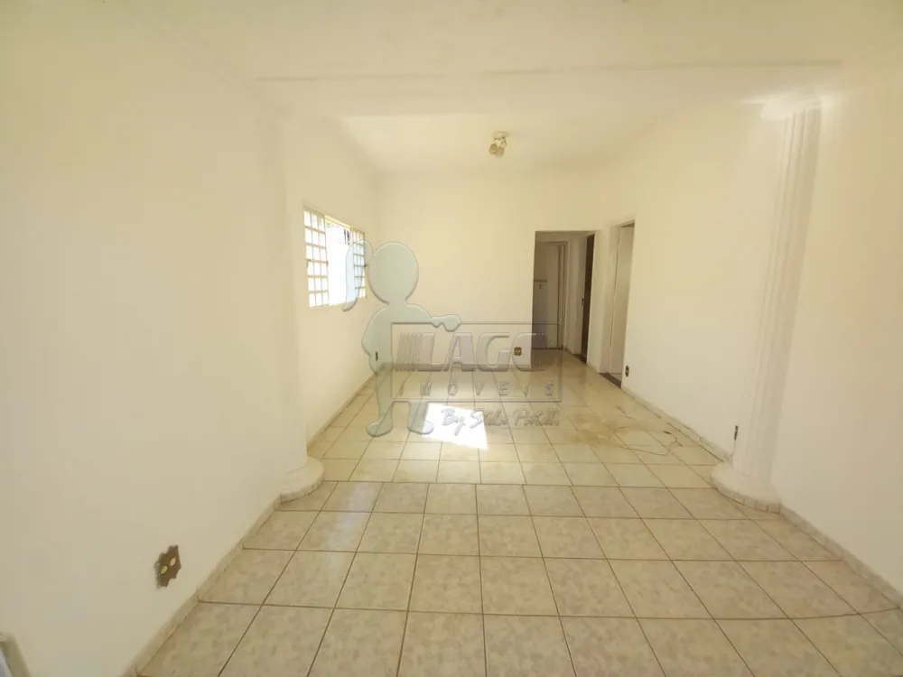 Alugar Casa / Padrão em Ribeirão Preto R$ 1.600,00 - Foto 3