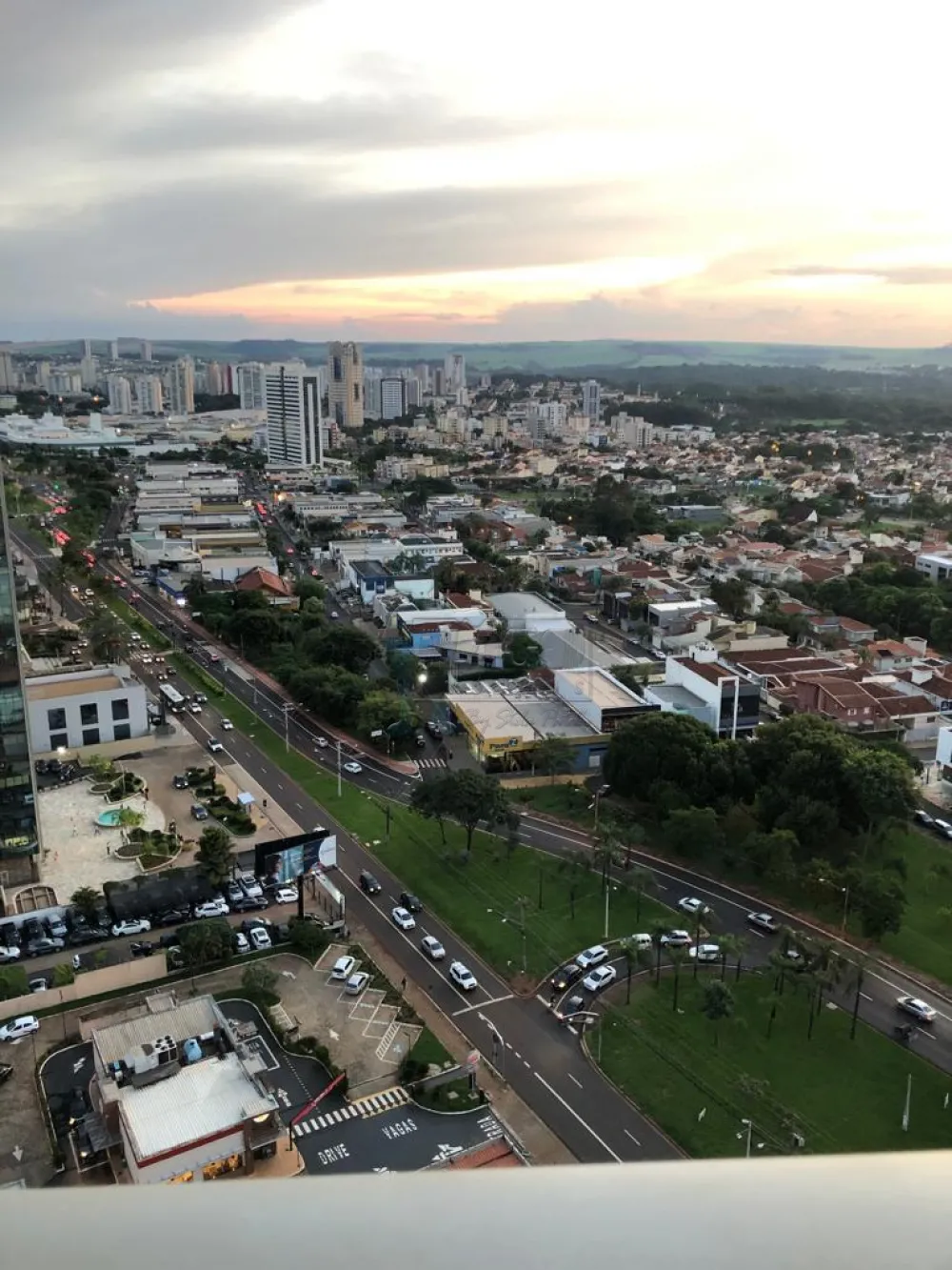 Alugar Apartamento / Padrão em Ribeirão Preto R$ 3.600,00 - Foto 44