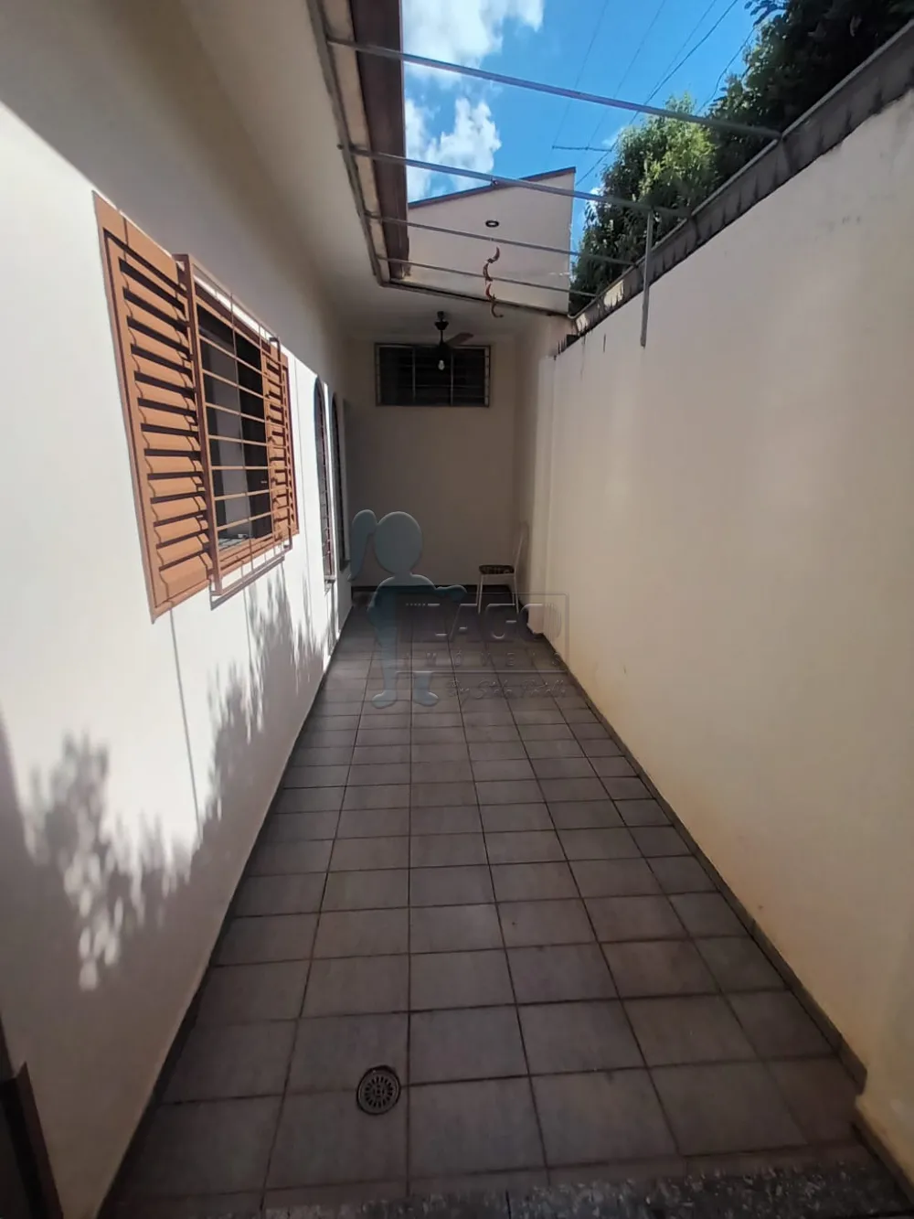 Comprar Casa / Padrão em Ribeirão Preto R$ 400.000,00 - Foto 1