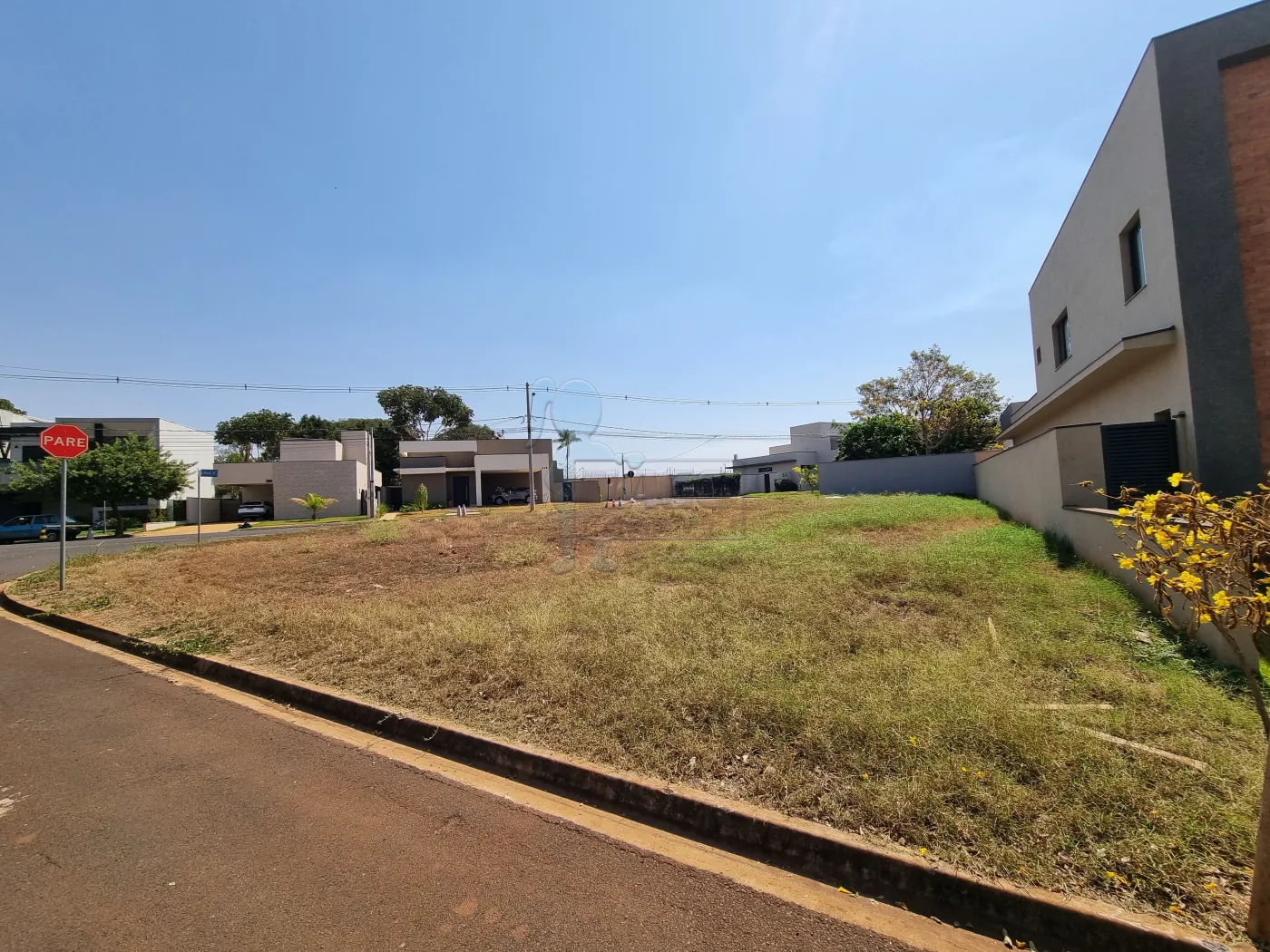 Comprar Terreno / Condomínio em Ribeirão Preto R$ 405.000,00 - Foto 1