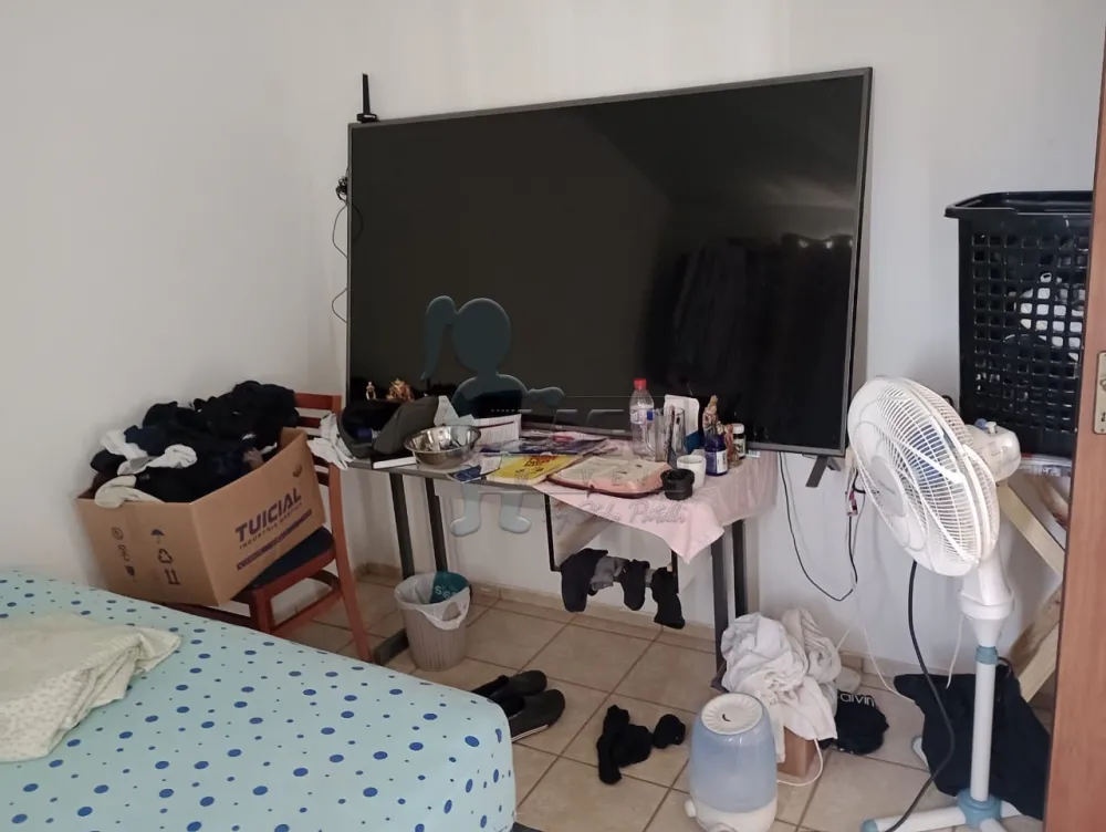 Comprar Apartamentos / Padrão em Ribeirão Preto R$ 180.000,00 - Foto 3