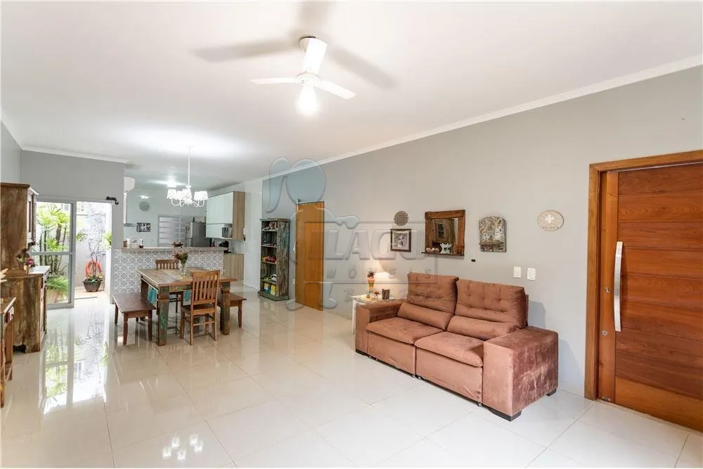 Comprar Casa / Padrão em Bonfim Paulista R$ 636.000,00 - Foto 2