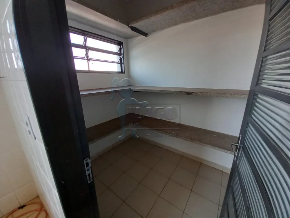 Alugar Apartamento / Padrão em Ribeirão Preto R$ 1.600,00 - Foto 14