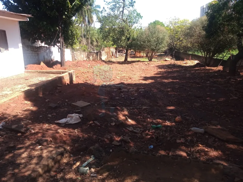 Alugar Terreno / Padrão em Ribeirão Preto R$ 1.800,00 - Foto 1