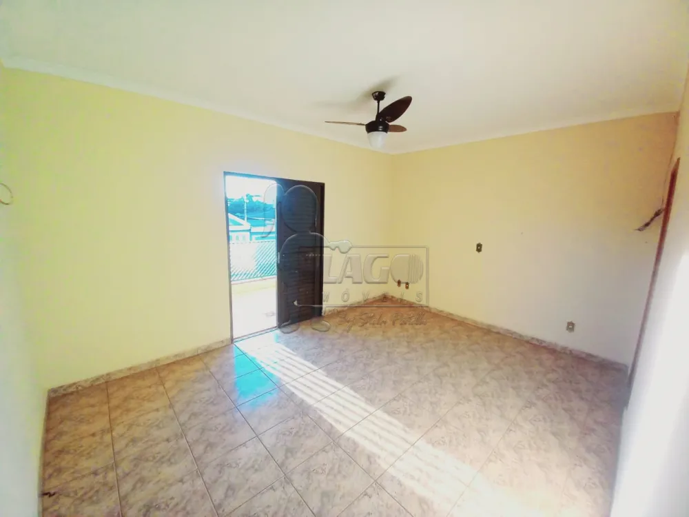 Alugar Casa / Padrão em Ribeirão Preto R$ 2.000,00 - Foto 1