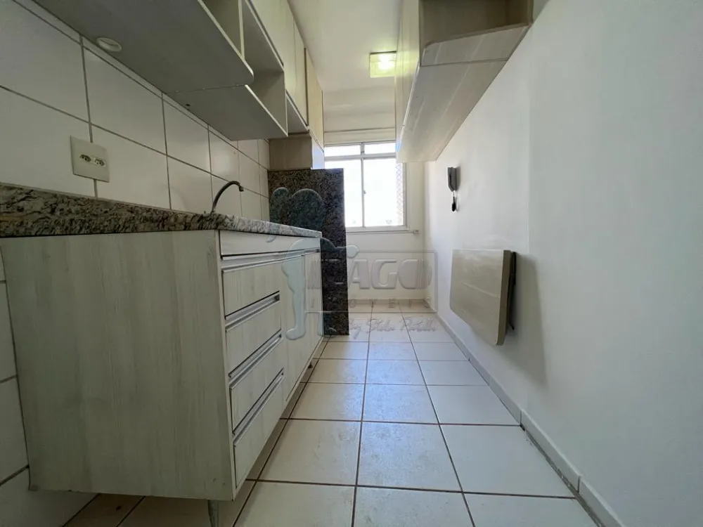 Alugar Apartamentos / Padrão em Ribeirão Preto R$ 1.900,00 - Foto 3