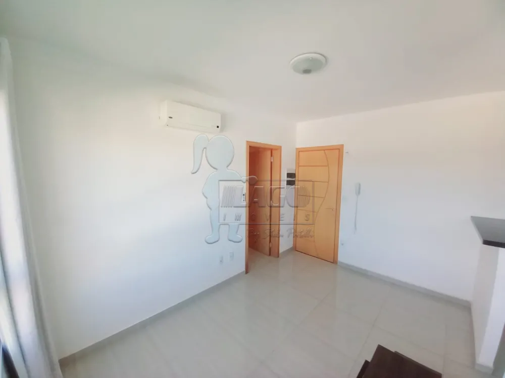 Alugar Apartamento / Padrão em Ribeirão Preto R$ 1.800,00 - Foto 1