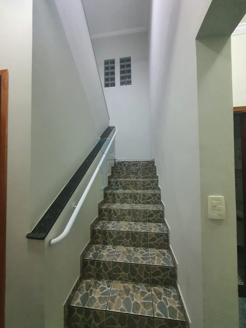 Comprar Casas / Padrão em Ribeirão Preto R$ 460.000,00 - Foto 8