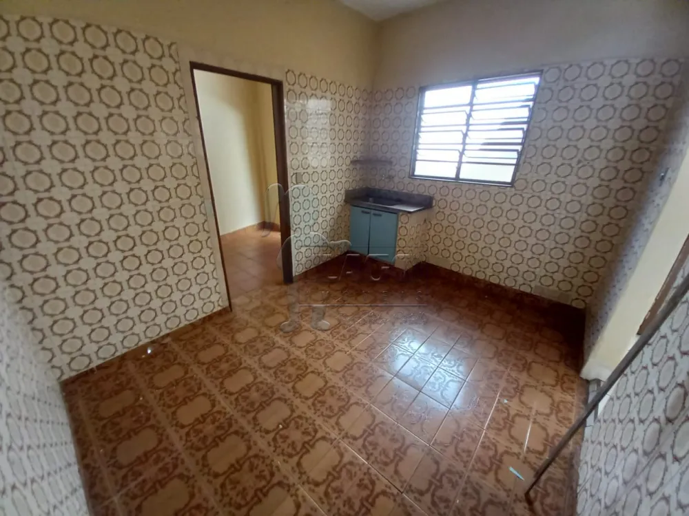 Alugar Casas / Padrão em Ribeirão Preto R$ 600,00 - Foto 7