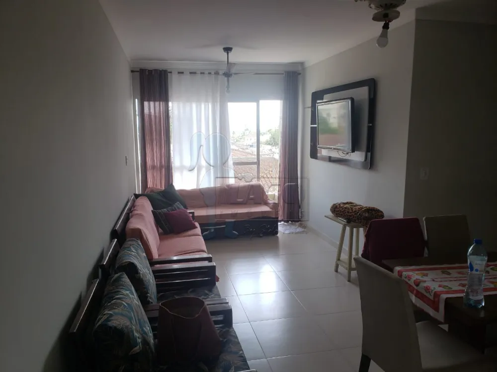 Comprar Apartamento / Padrão em Guarujá R$ 375.000,00 - Foto 1