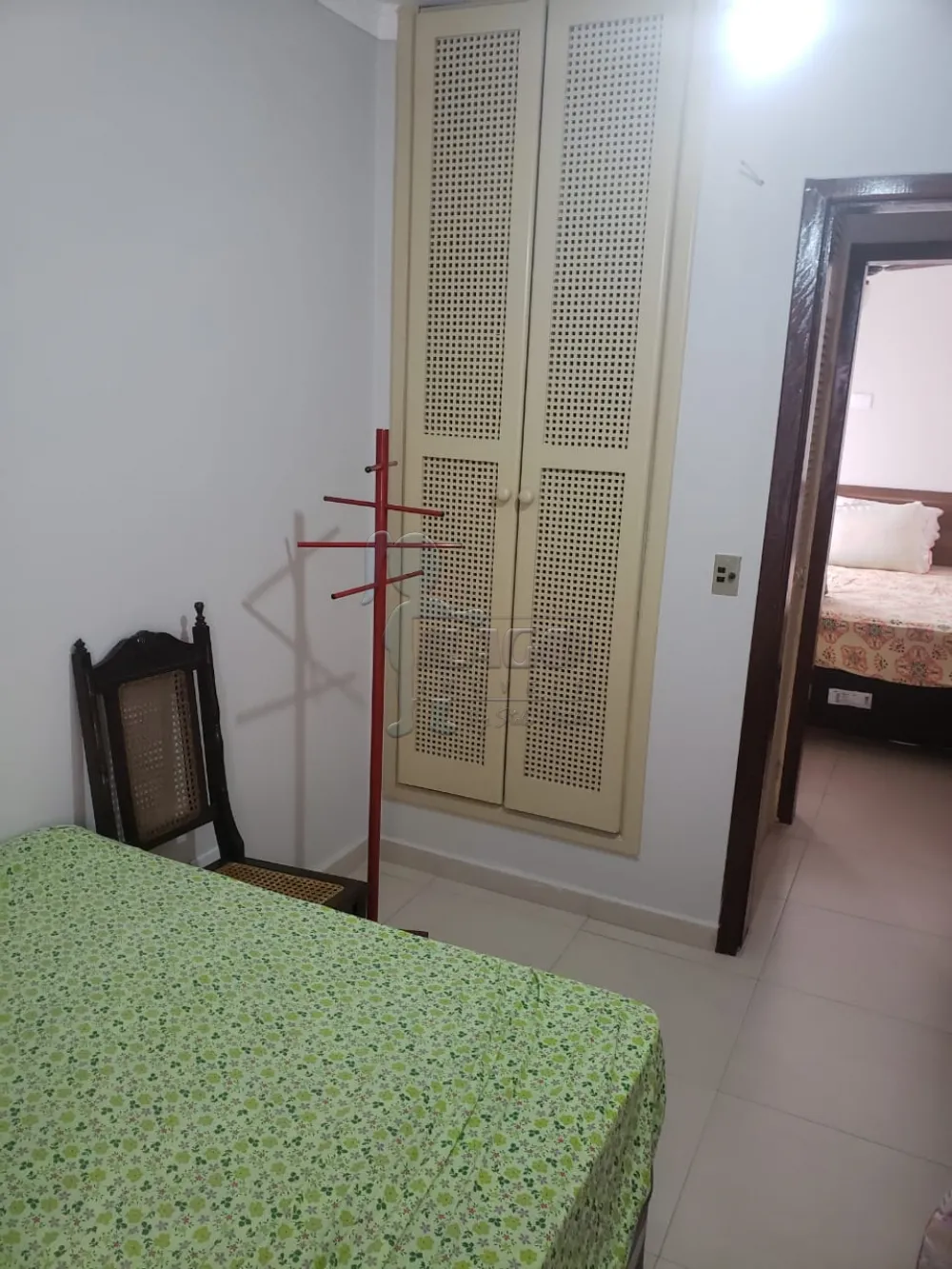 Comprar Apartamento / Padrão em Guarujá R$ 375.000,00 - Foto 12