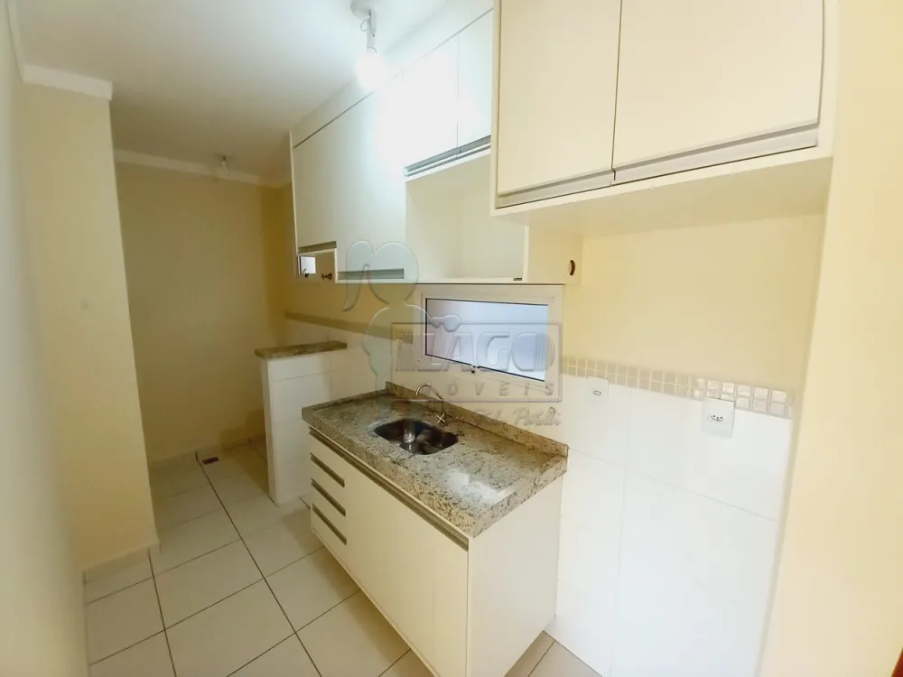 Alugar Apartamentos / Padrão em Ribeirão Preto R$ 1.600,00 - Foto 4