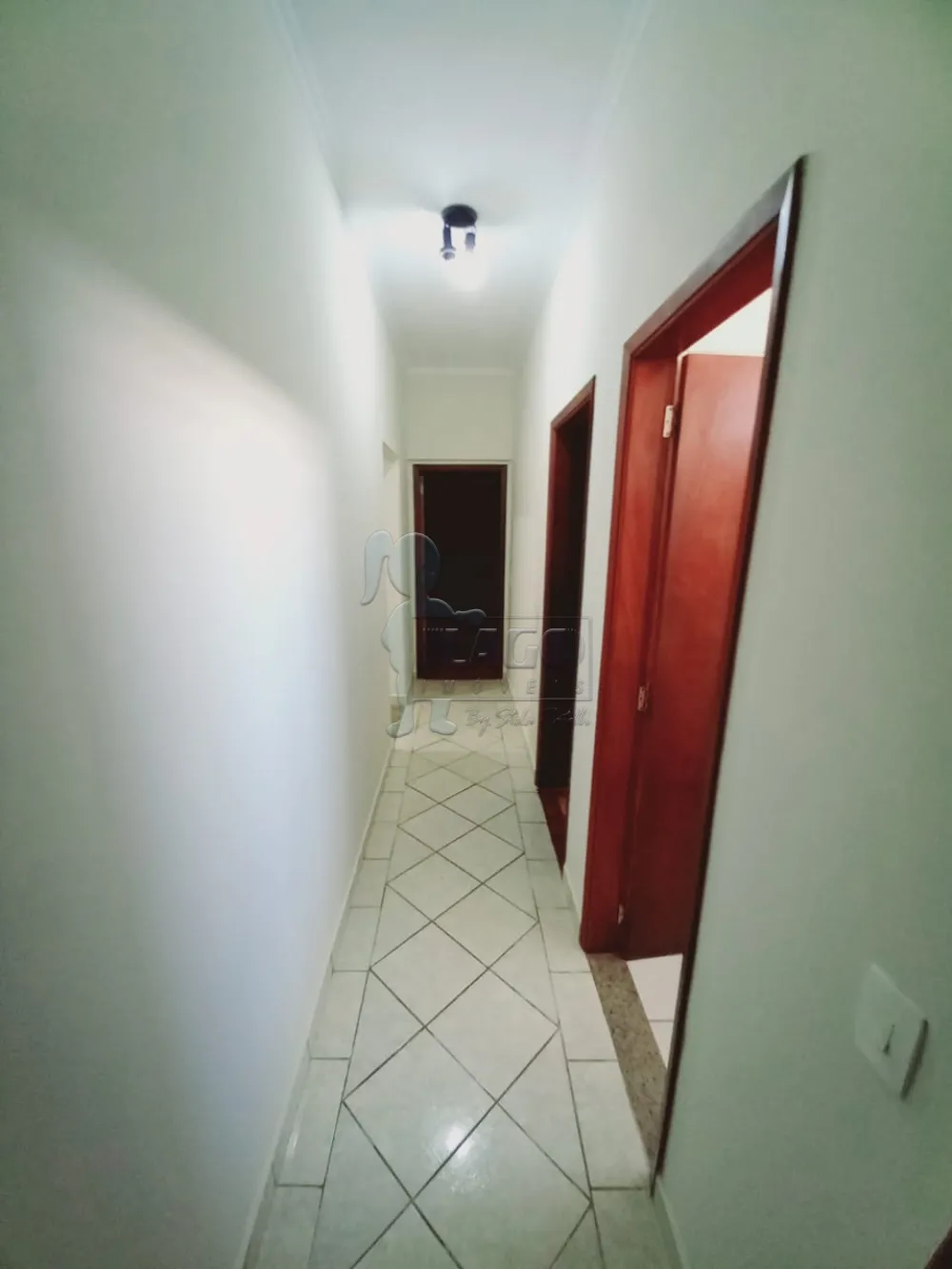 Alugar Casa / Padrão em Ribeirão Preto R$ 2.200,00 - Foto 4