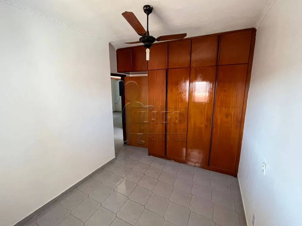 Alugar Casa / Padrão em Ribeirão Preto R$ 1.800,00 - Foto 12