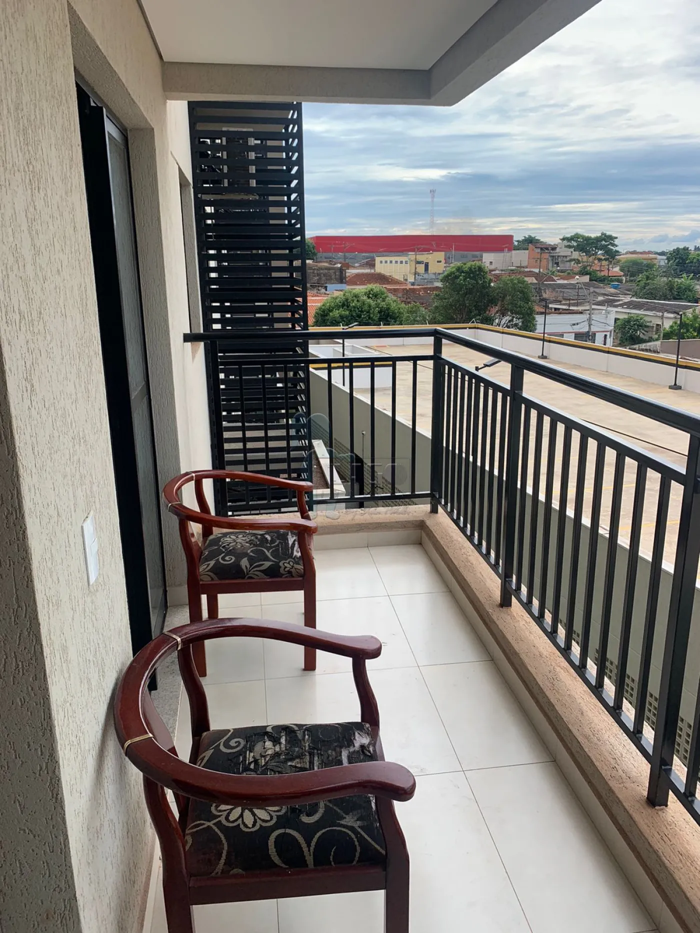 Alugar Apartamento / Padrão em Ribeirão Preto R$ 1.000,00 - Foto 1