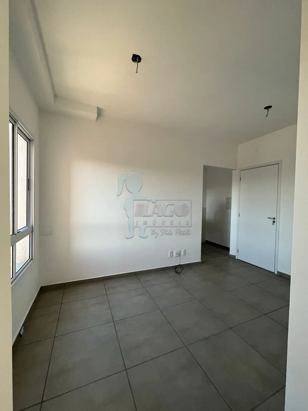 Alugar Apartamento / Padrão em Ribeirão Preto R$ 1.300,00 - Foto 1