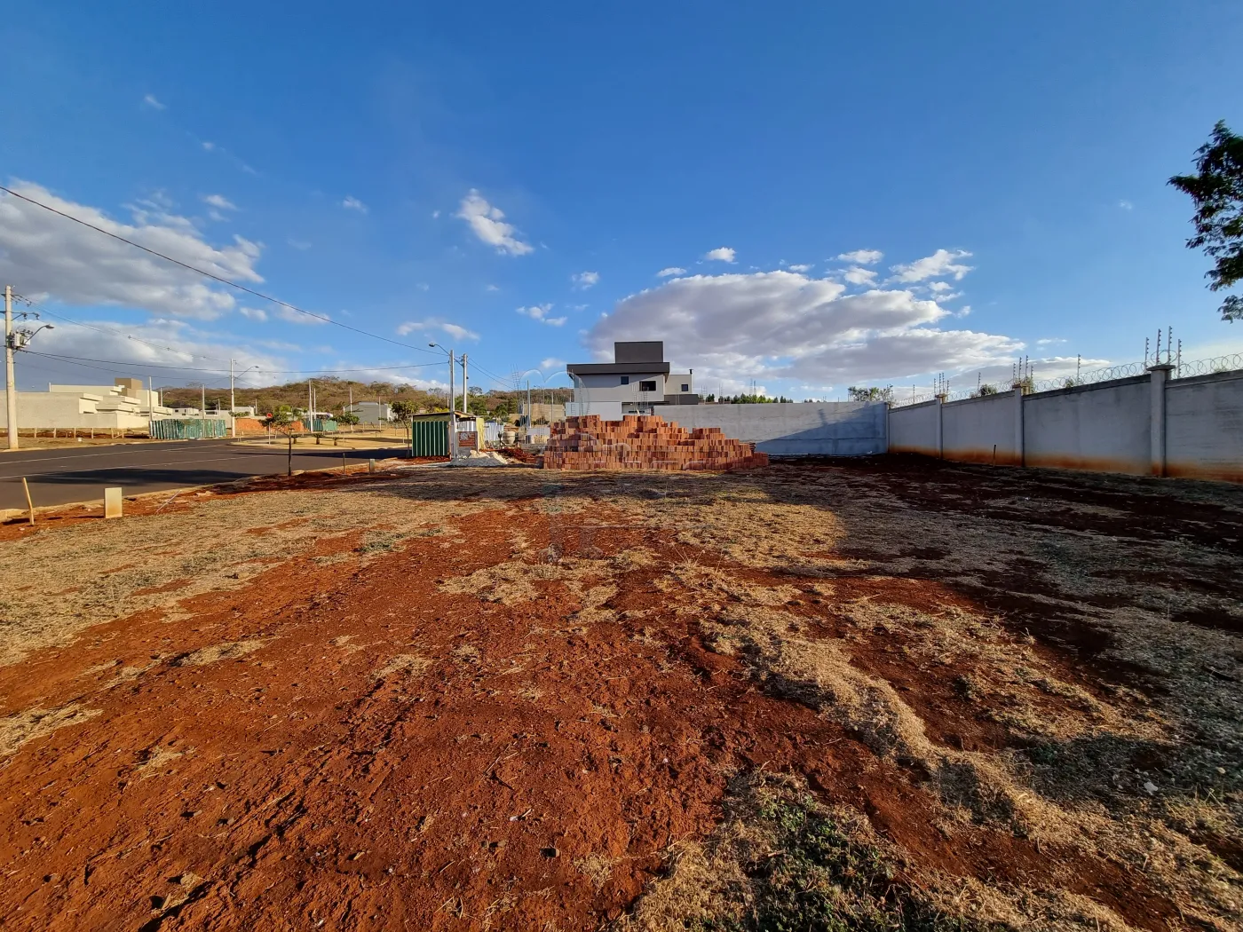 Comprar Terreno / Condomínio em Ribeirão Preto R$ 265.000,00 - Foto 7